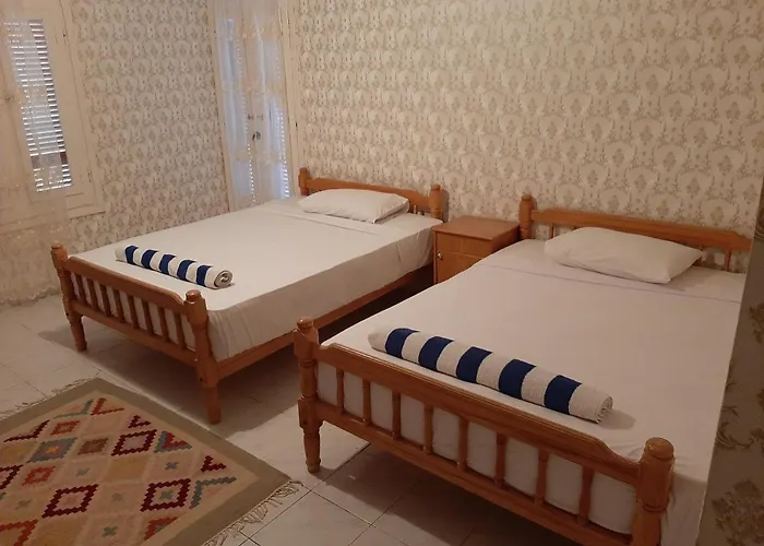 Moon 03 Bed Hurghada